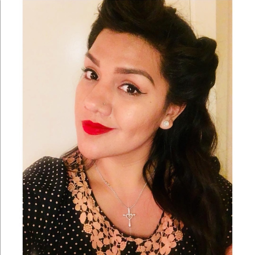 Meet your Posher, Tanya